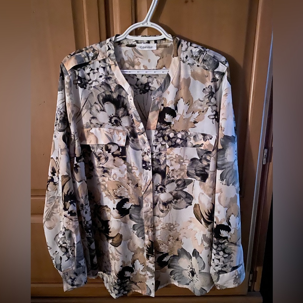Calvin Klein Floral Blouse in Cream and Black